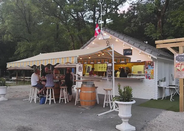 Campingplads Accessible - 4 Pers - Terrasse - Api-1-52-1278 *